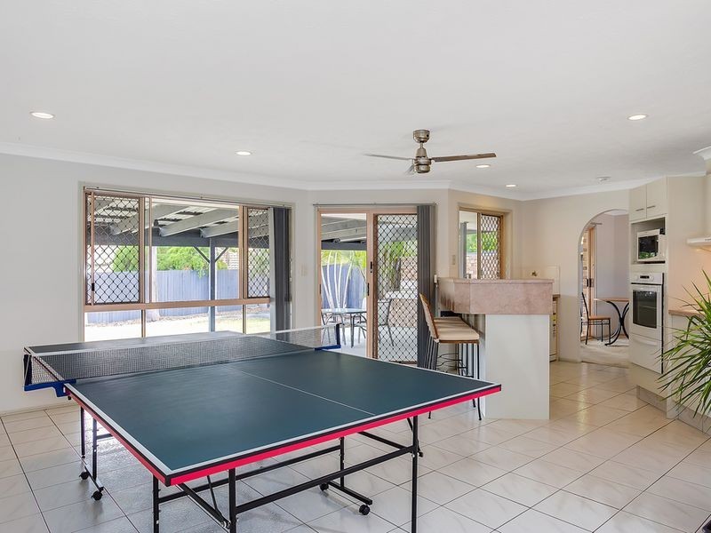 47 Merridown Drive, Merrimac QLD 4226