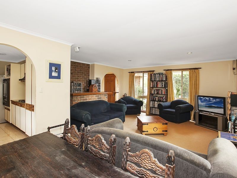 20 The Mores, Nerang QLD 4211