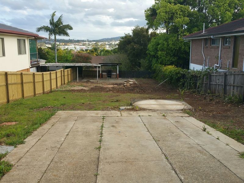 43 Nerang Broadbeach Road, Nerang QLD 4211