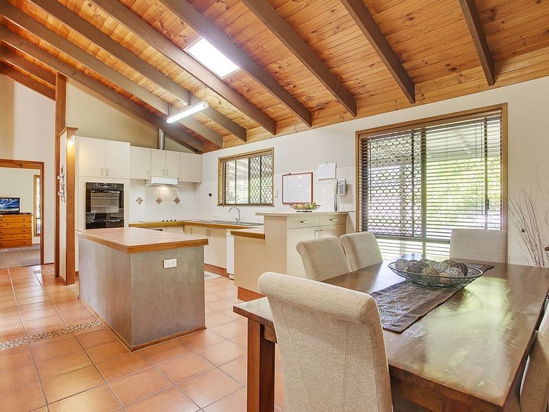 64 Nerang River Drive, Nerang QLD 4211