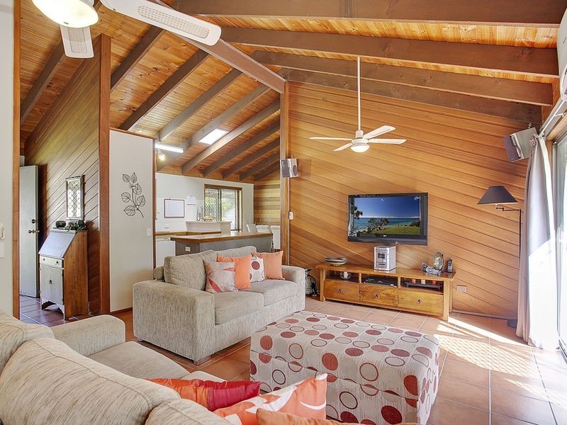 64 Nerang River Drive, Nerang QLD 4211