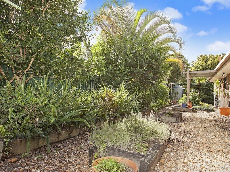 64 Nerang River Drive, Nerang QLD 4211