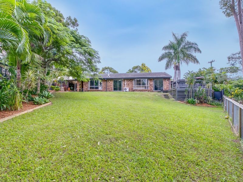 33 Woolmere Street, Carrara QLD 4211