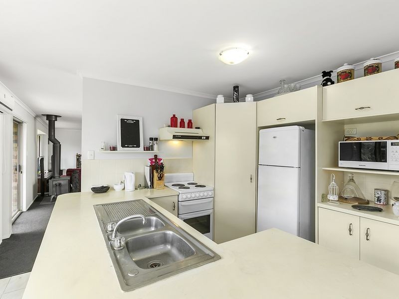 33 Woolmere Street, Carrara QLD 4211