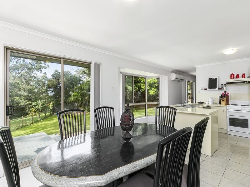 33 Woolmere Street, Carrara QLD 4211