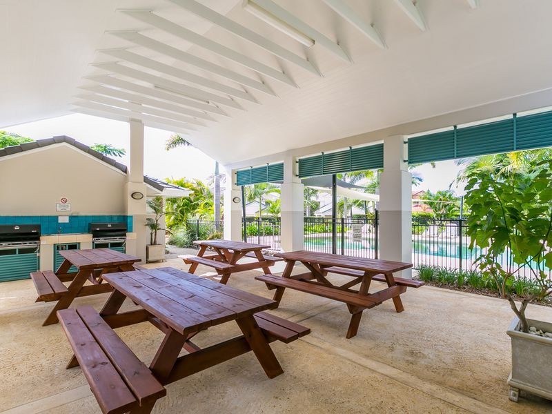 27/11 Eden Court, Nerang QLD 4211