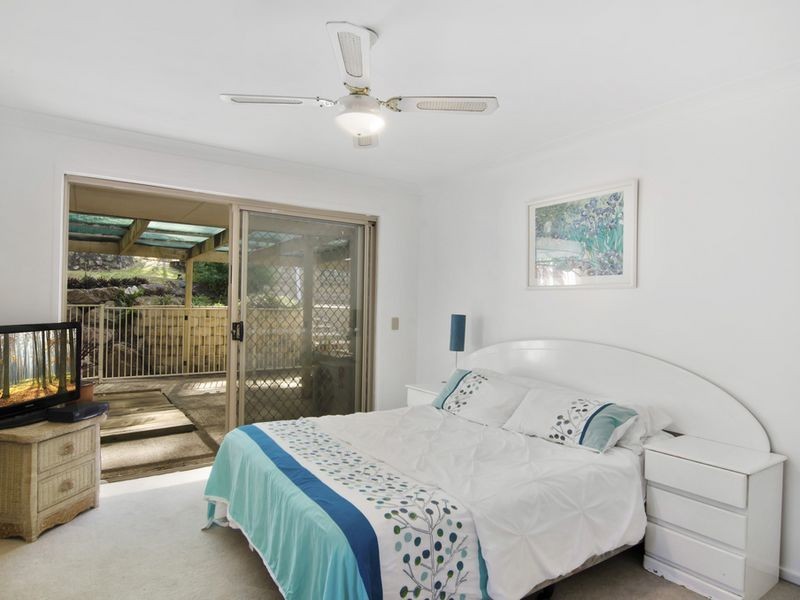 49 Renfrew Drive, Highland Park QLD 4211