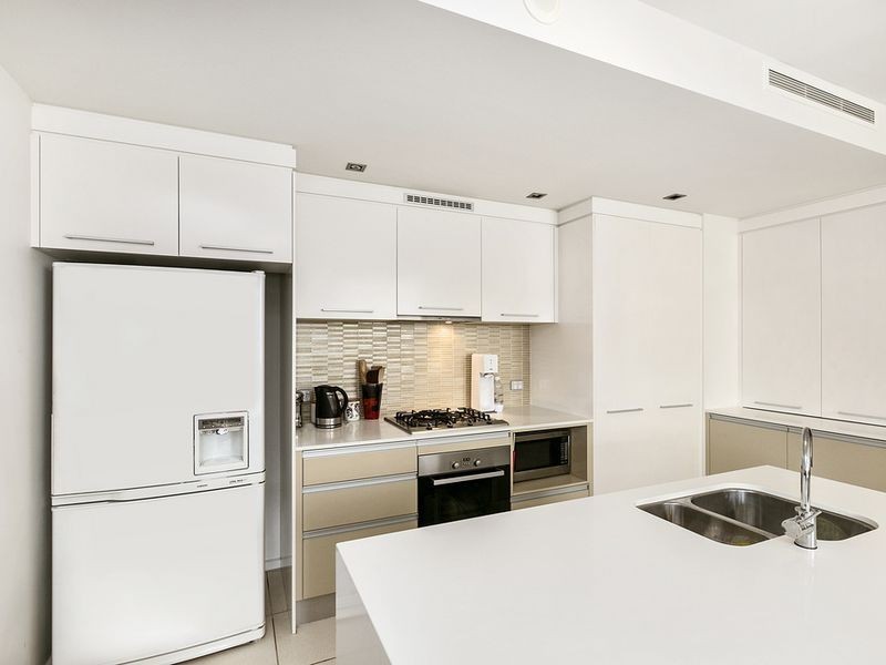 3038/3029 The Boulevarde, Carrara QLD 4211