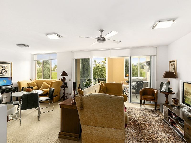 3038/3029 The Boulevarde, Carrara QLD 4211