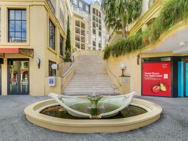 3038/3029 The Boulevarde, Carrara QLD 4211