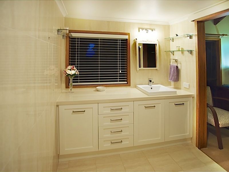 4 Maple Court, Beechmont QLD 4211