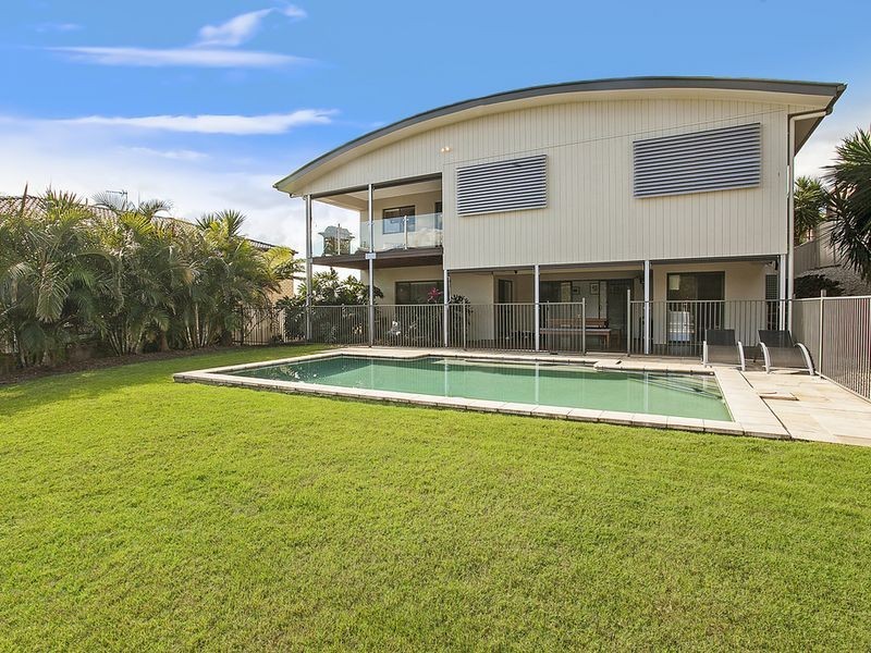 48 Tara Vista Boulevard, Highland Park QLD 4211