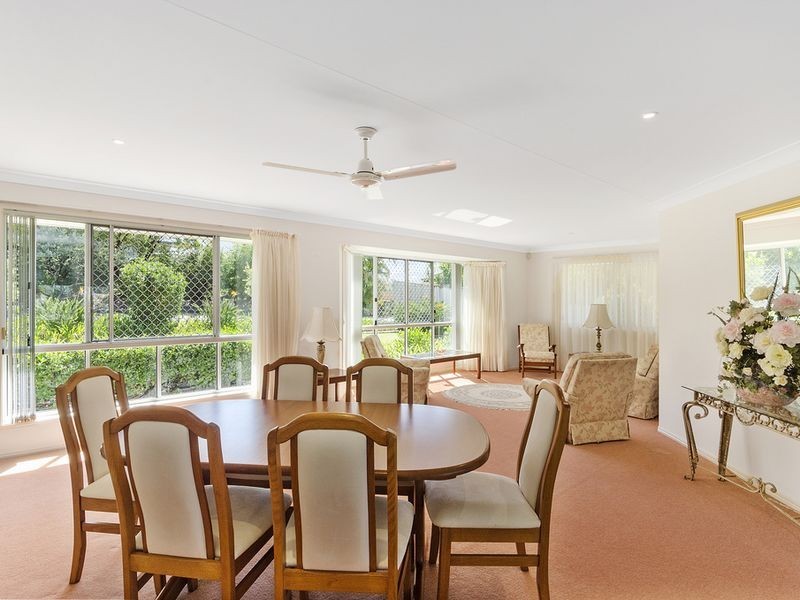 9 Galleria Court, Highland Park QLD 4211