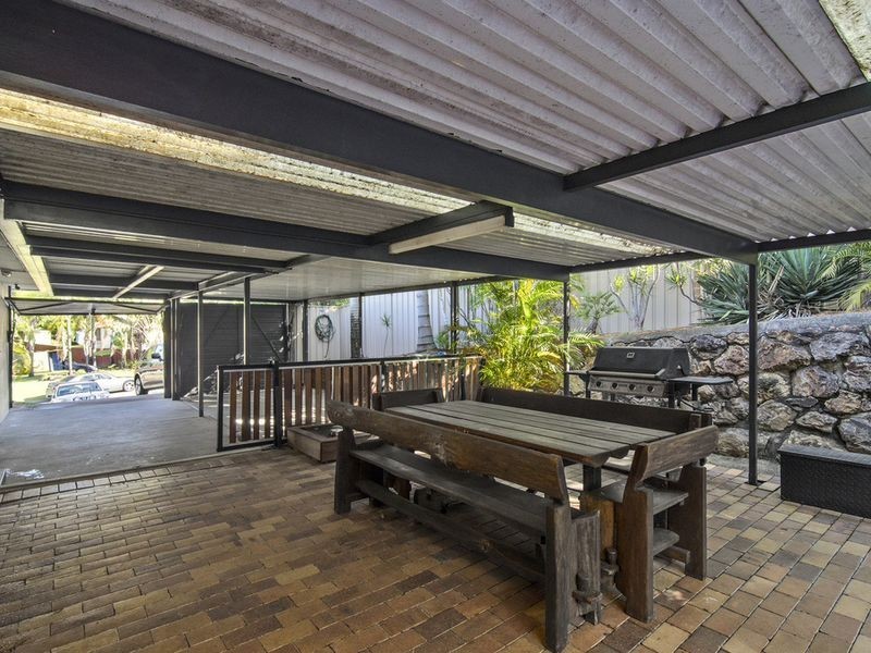 17 Goodman Close, Highland Park QLD 4211