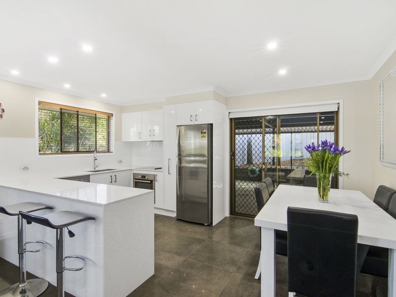 17 Goodman Close, Highland Park QLD 4211