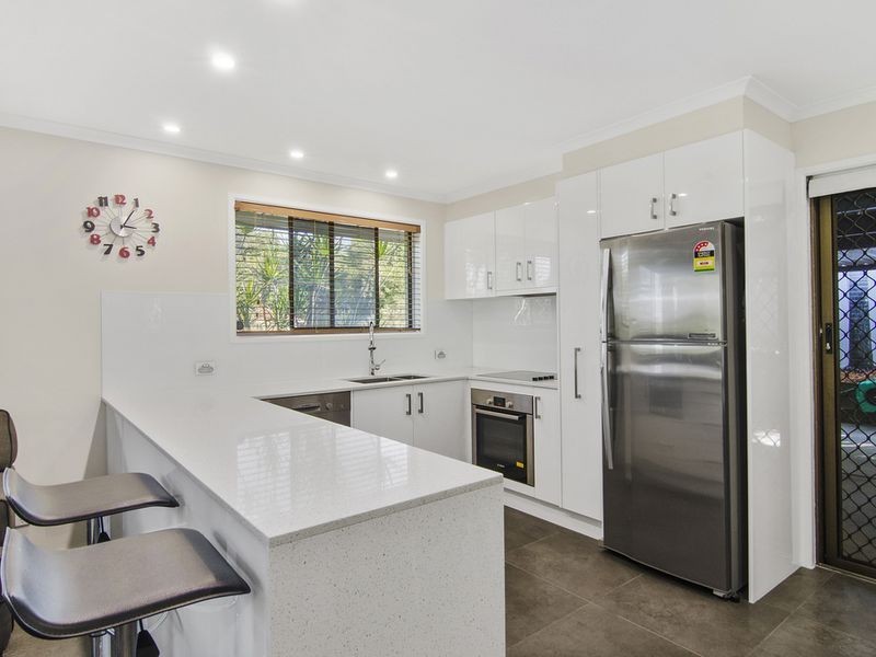 17 Goodman Close, Highland Park QLD 4211