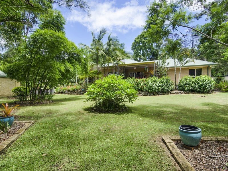 123 Castle Hill Drive North, Gaven QLD 4211