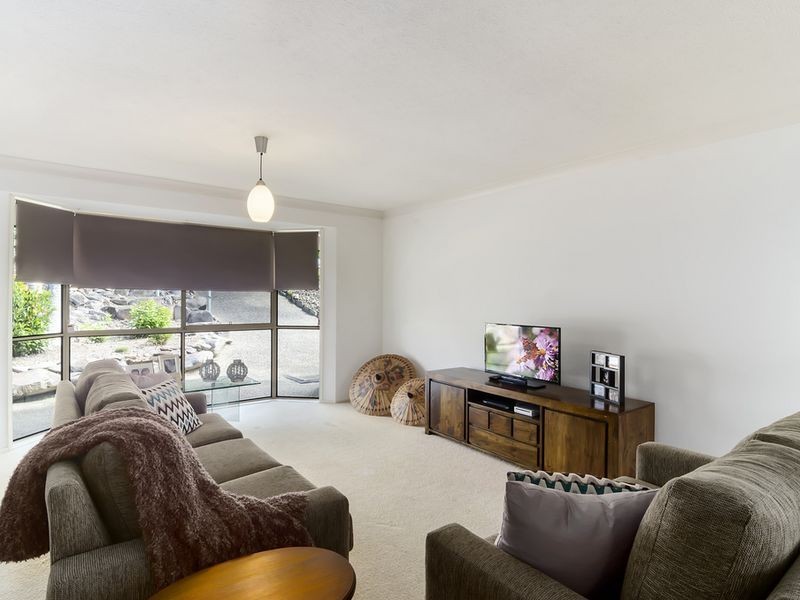 4 Marla Way, Carrara QLD 4211