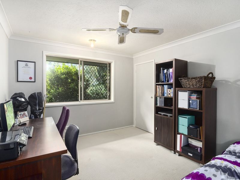 4 Marla Way, Carrara QLD 4211