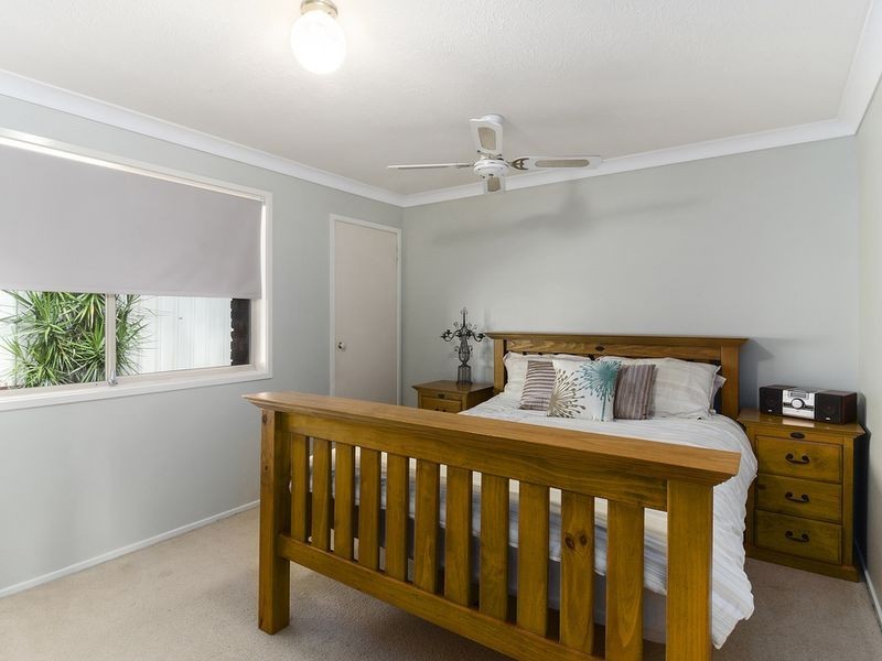 4 Marla Way, Carrara QLD 4211