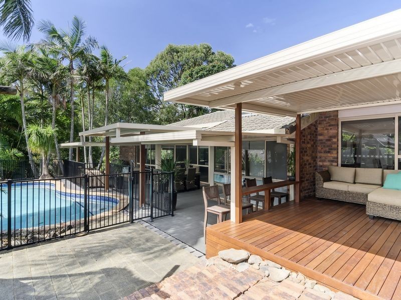 4 Marla Way, Carrara QLD 4211