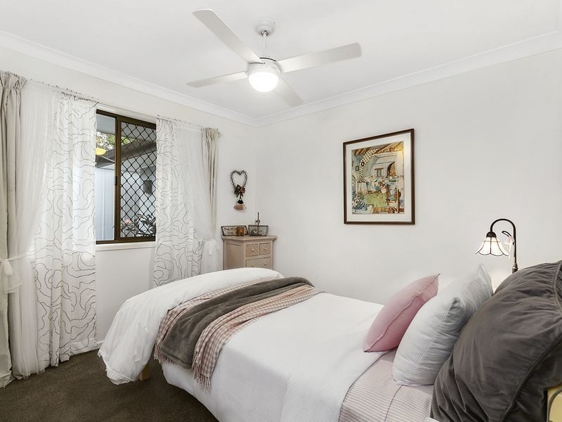 12 Onyx Court, Carrara QLD 4211