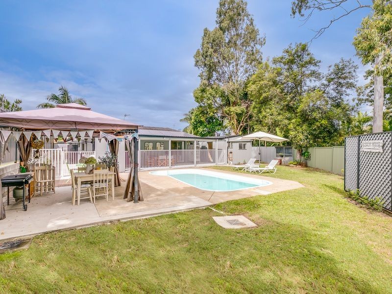 12 Onyx Court, Carrara QLD 4211