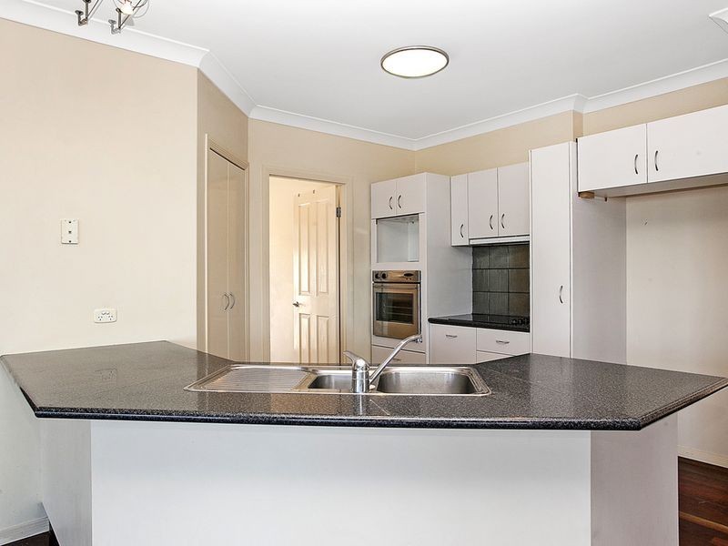 23 Ballah Crescent, Highland Park QLD 4211