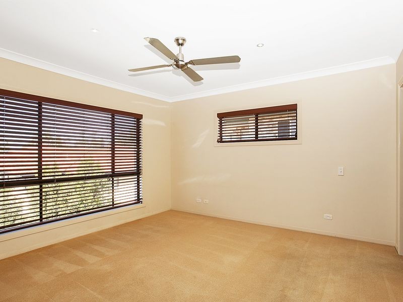 23 Ballah Crescent, Highland Park QLD 4211
