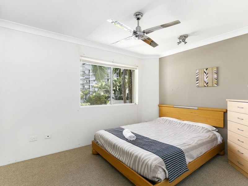 34/37 Peninsular Drive, Surfers Paradise QLD 4217