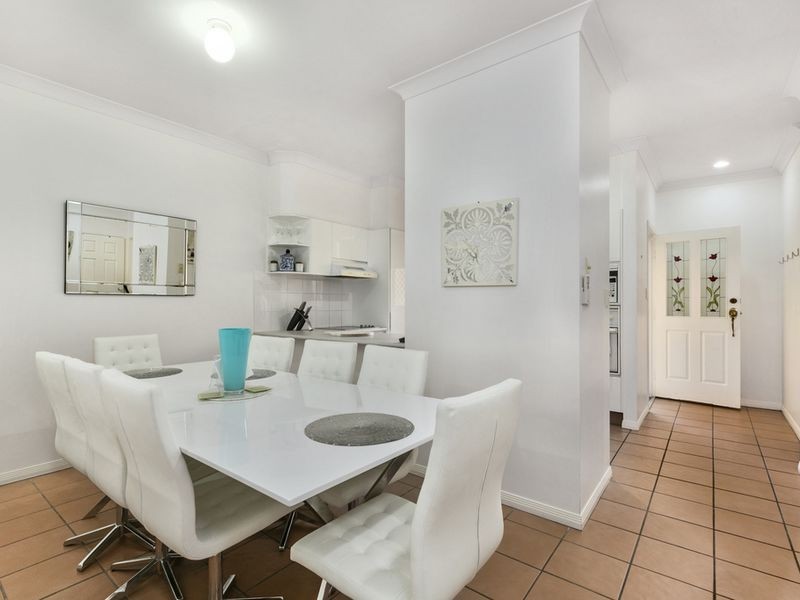 83/152 Palm Meadows Drive, Carrara QLD 4211