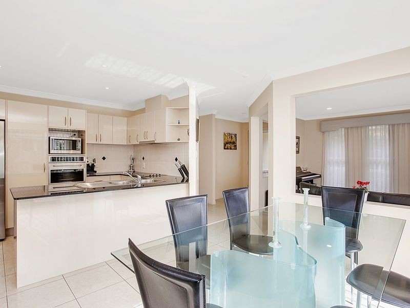 7/11 Eden Court, Nerang QLD 4211