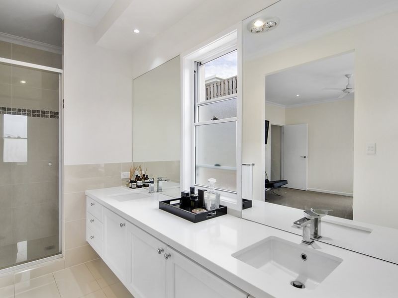 27 Northern Skies Terrace, Maudsland QLD 4210