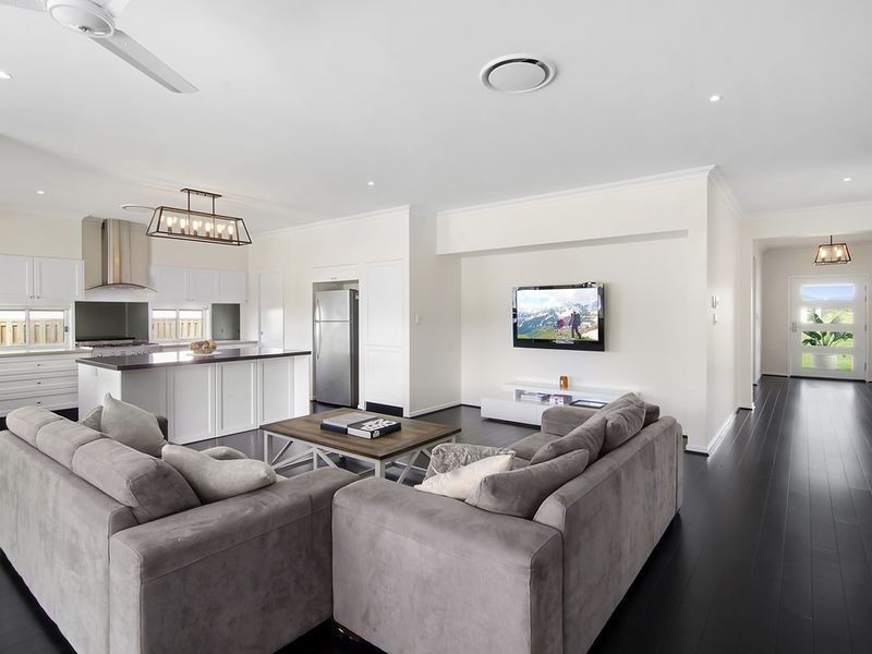 27 Northern Skies Terrace, Maudsland QLD 4210