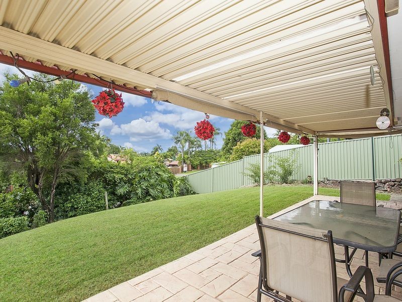 32 Jabiluka Drive, Highland Park QLD 4211