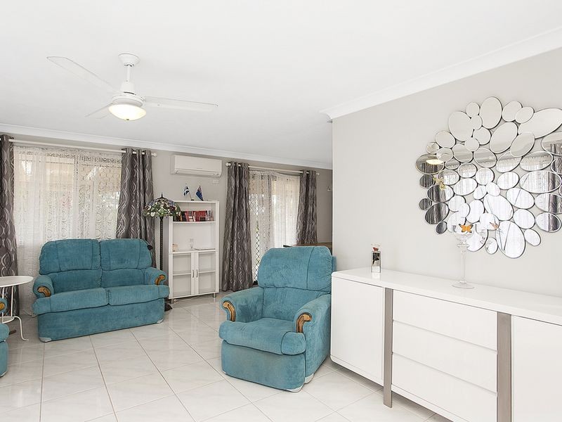 32 Jabiluka Drive, Highland Park QLD 4211