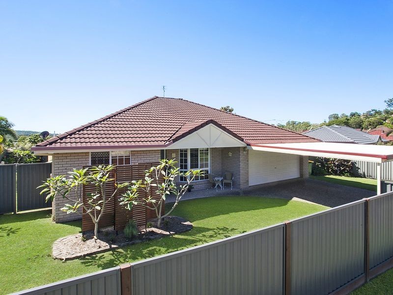 37 Winchester Drive, Nerang QLD 4211