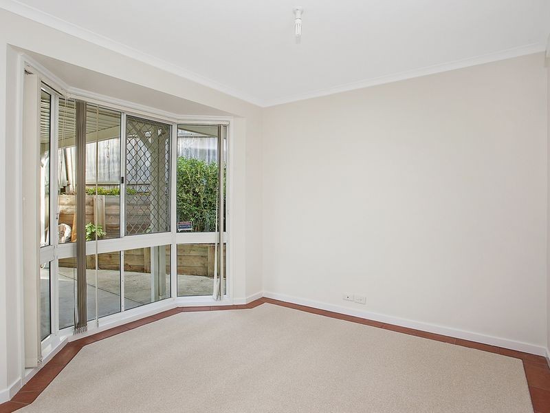 16 Sharne Court, Carrara QLD 4211