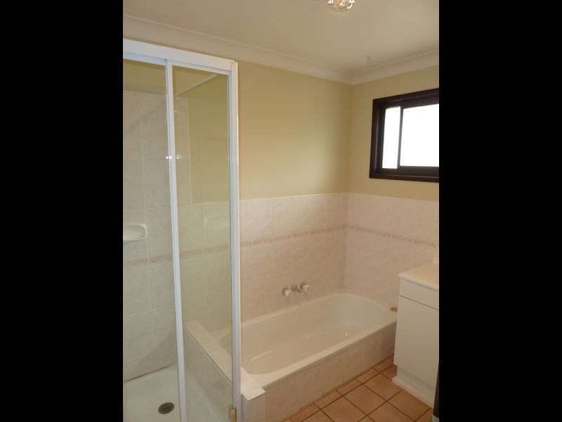 23 Nerang-Broadbeach Road, Nerang QLD 4211