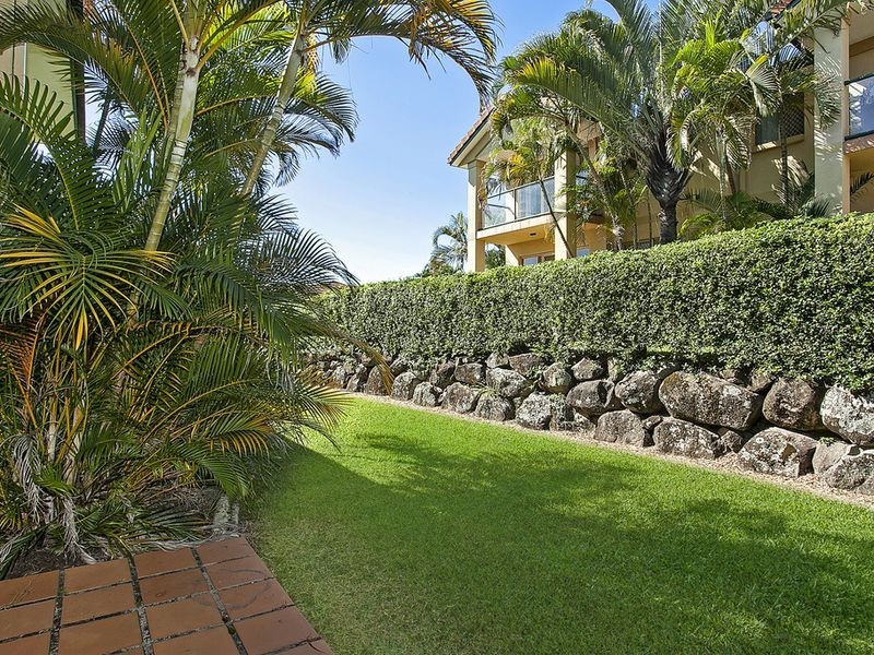 109/152 Palm Meadows Drive, Carrara QLD 4211