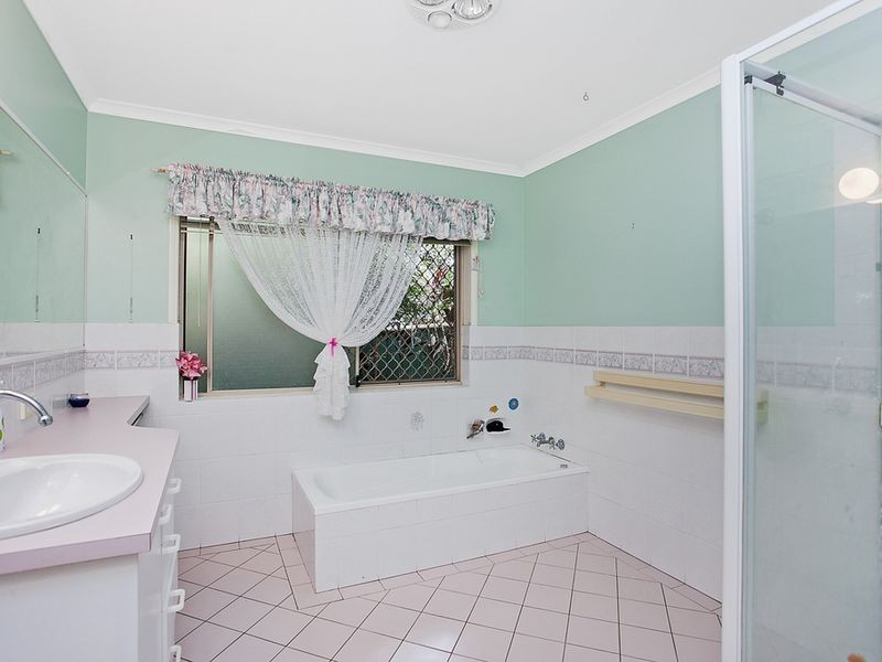 14 Ealing Court, Nerang QLD 4211