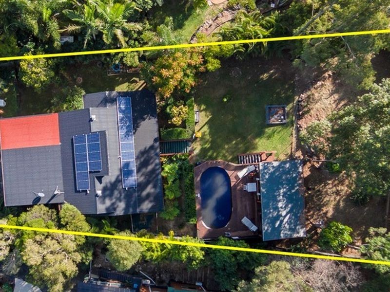 16 Stonehaven Place, Highland Park QLD 4211