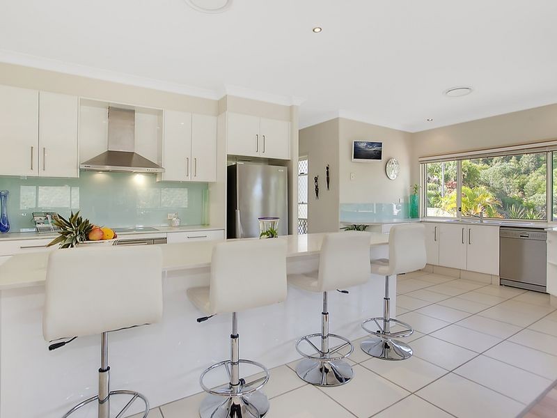 4 Honey Eater Court, Gilston QLD 4211