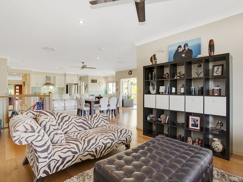 4 Honey Eater Court, Gilston QLD 4211
