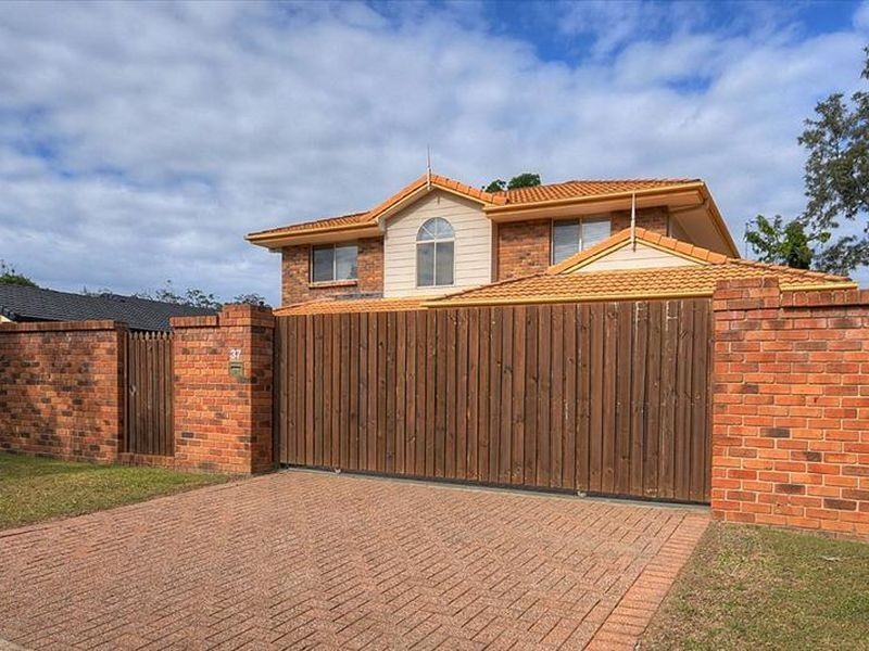 37 Nerang River Drive, Nerang QLD 4211