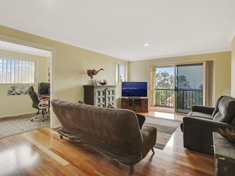 91 Armstrong Way, Highland Park QLD 4211