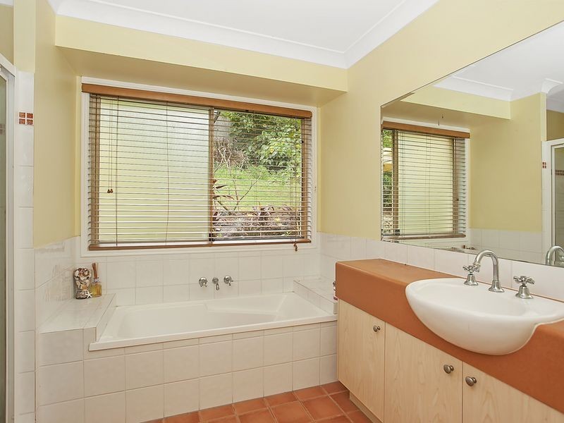 91 Armstrong Way, Highland Park QLD 4211