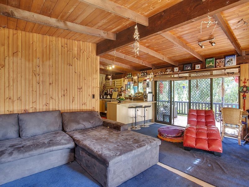 49 Akoonah Drive, Beechmont QLD 4211
