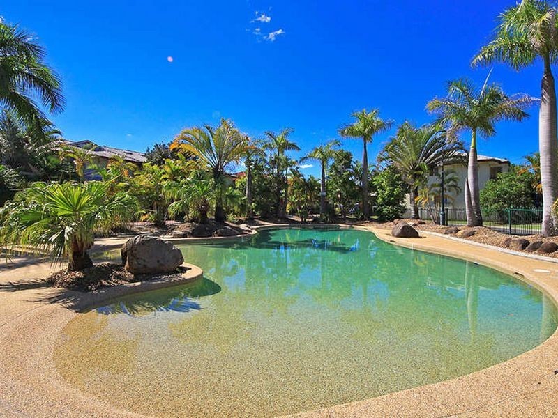 71/102 Alexander Drive, Highland Park QLD 4211