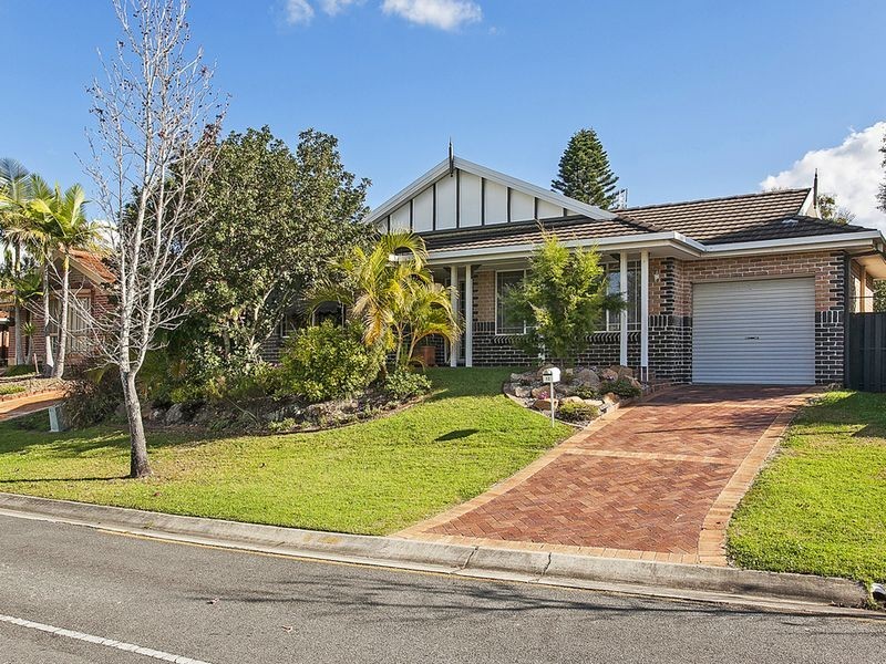 12 Beltana Way, Nerang QLD 4211